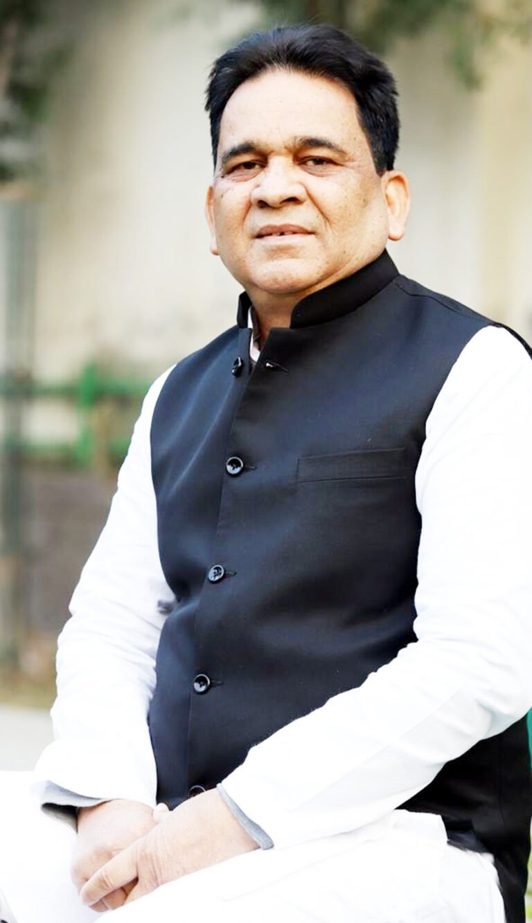 Noida News: अशिक्षित व आपराधिक छवि के लोगों के चुनाव लडऩे पर लगे प्रतिबंध: अली अब्बास काजमी