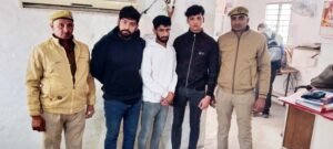 ट्रैफिक कॉन्स्टेबल पर थार जीप चढ़ाकर किया मारने का प्रयास, तीन गिरफ्तार
