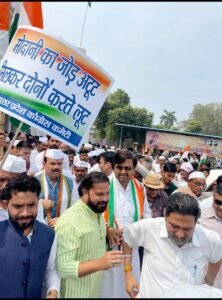 देश के प्रमुख संस्थानों को भाजपा ने बेच दिया अडानी को: रामकुमार तंवर