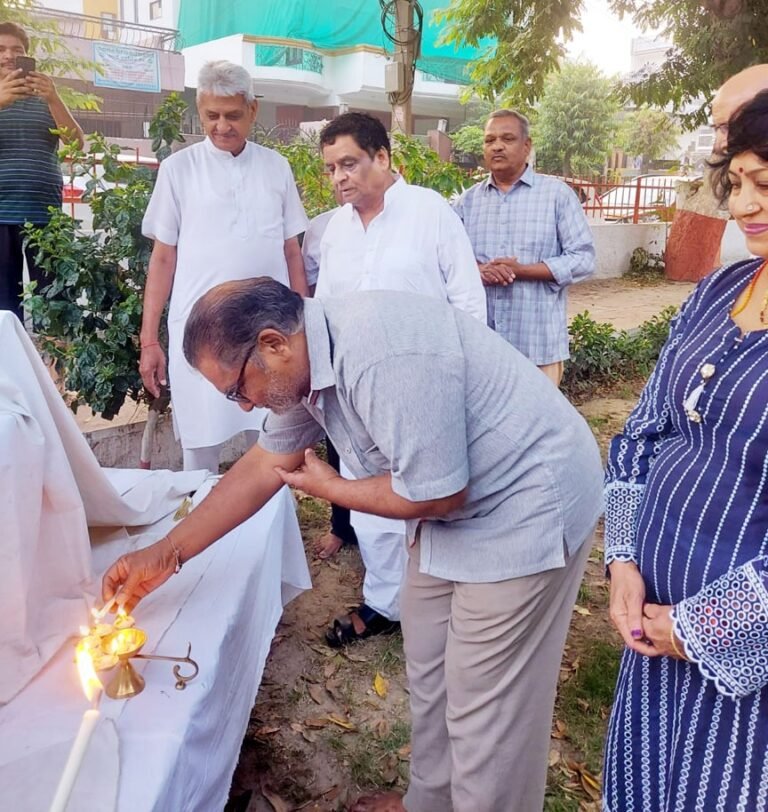 सात दिवसीय बाल योग एवं संस्कार शिविर का भव्य शुभारंभ