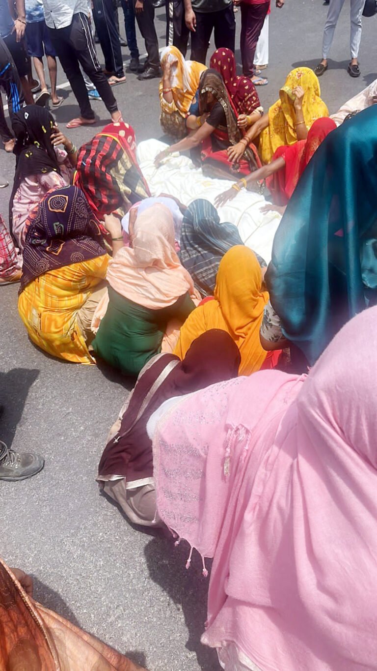 पर्थला फ्लाइओवर पर शव रखकर किया प्रदर्शन, आरोपी गिरफ्तार