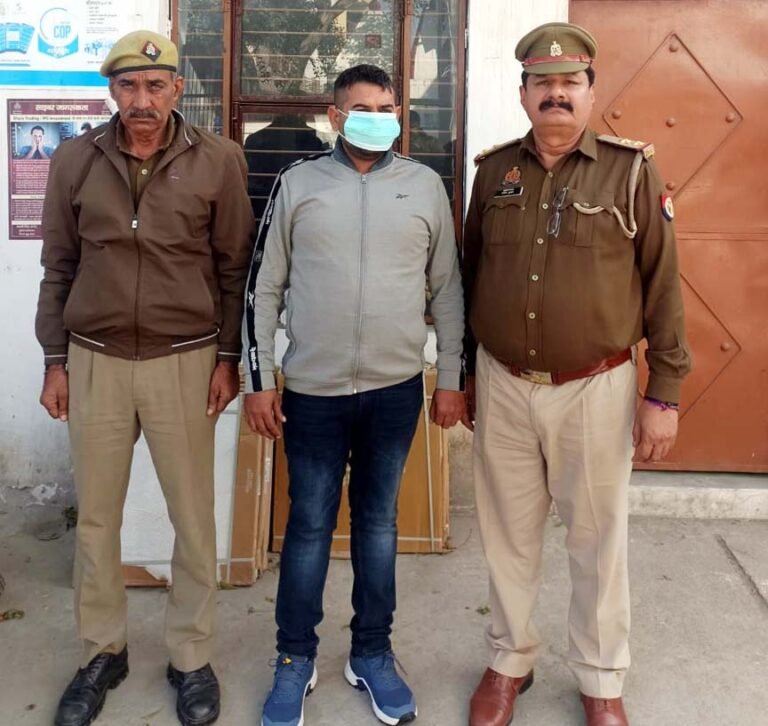 15 हजार का इनामी बदमाश गिरफ्तार