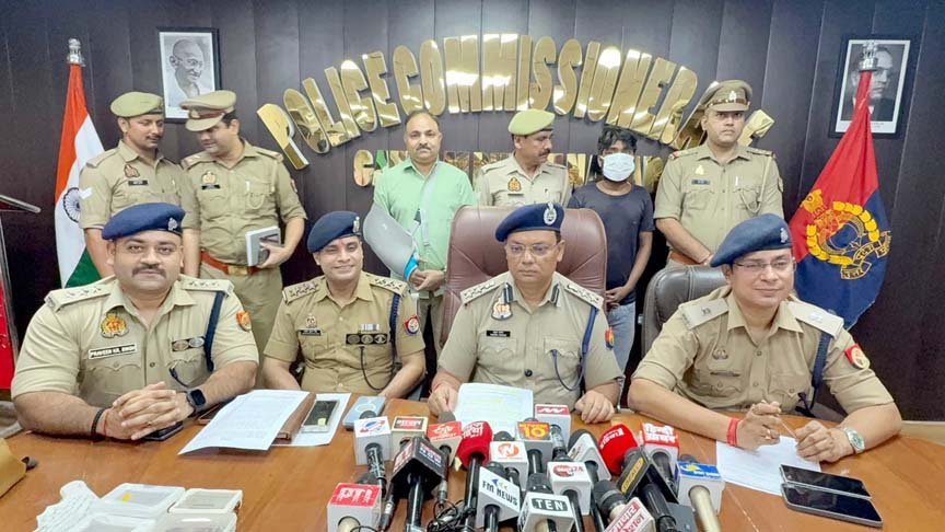 सर्राफ की दुकान में चोरी करने वाला गिरफ्तार
