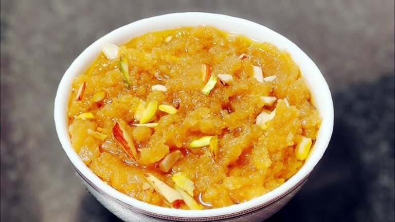 सर्दियों की ठंड में मूंग दाल हलवे का जादू, घर पर ऐसे बनाएं हलवाई जैसा लाजवाब स्वाद